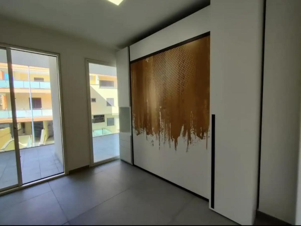 Modern And Spacious Appartement With Beach View. Gallipolli Exteriör bild